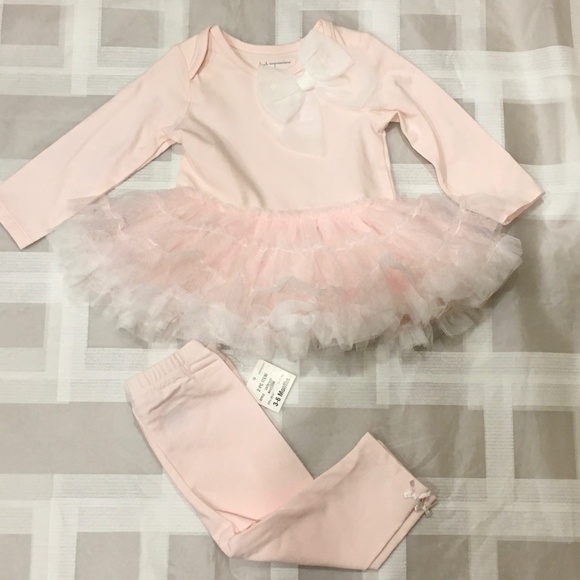 First impression baby girl set NWT size 3-6 months. - Picture 1 of 5